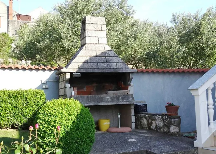 Apartmani Ema