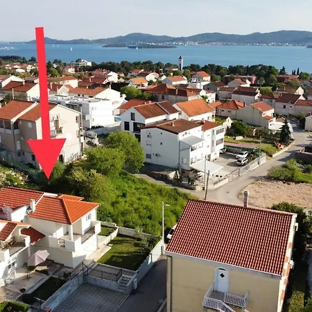 Apartmani Ema Sveti Filip i Jakov Exterior photo